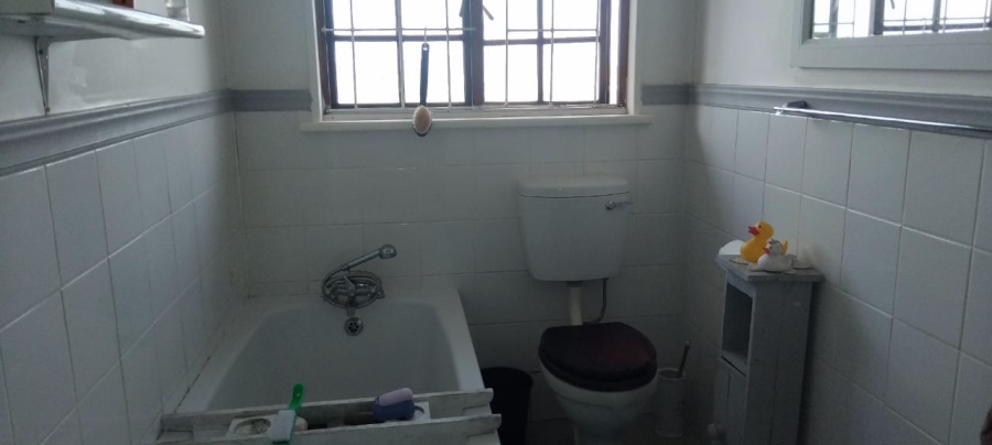 6 Bedroom Property for Sale in Kaysers Beach Eastern Cape